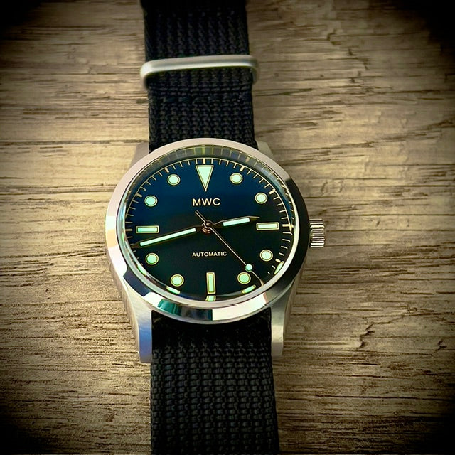 MWC Classic 1950s/1960s Pattern 25 Jewel Automatic "Adventurer" Watch with 200m Water Resistance and Retro Luminous Paint and Sapphire Crystal